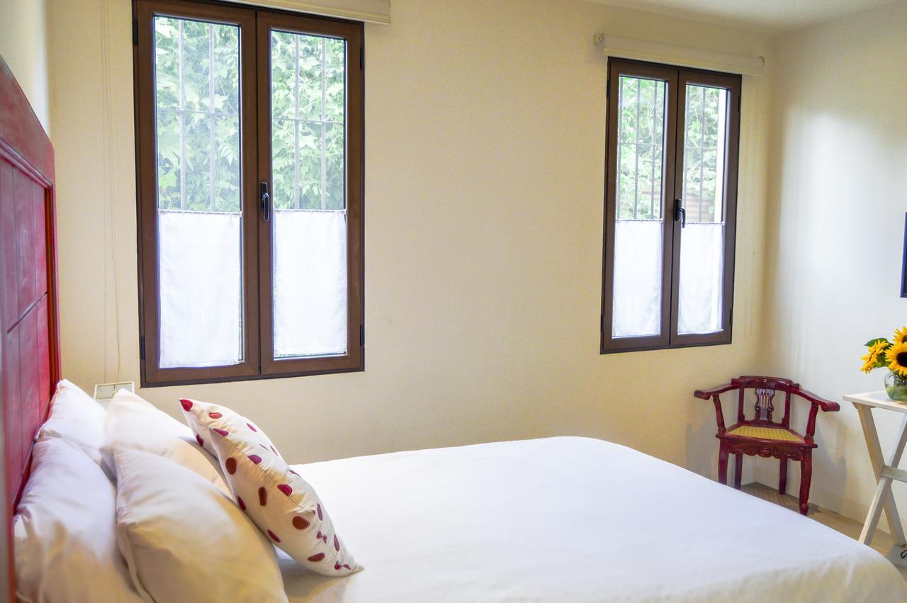 Bed and Breakfast Casa Girasol Antigua Екстер'єр фото
